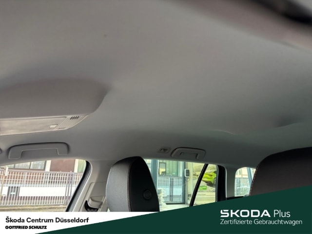 Skoda Octavia Combi Selection