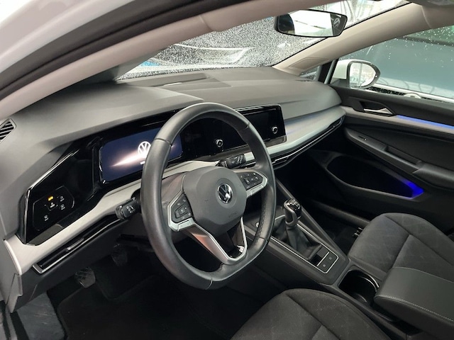Volkswagen Golf 1.0 TSI Life Variant