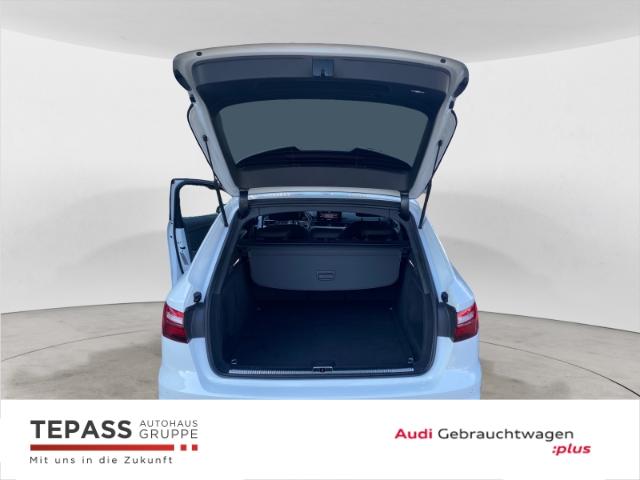Audi A4 30 TDI Avant S-Line S-Tronic
