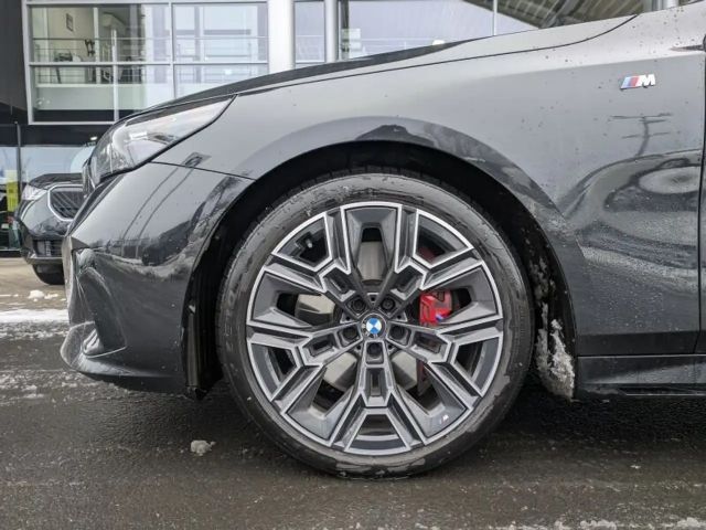 BMW 540 540d M-Sport Touring xDrive