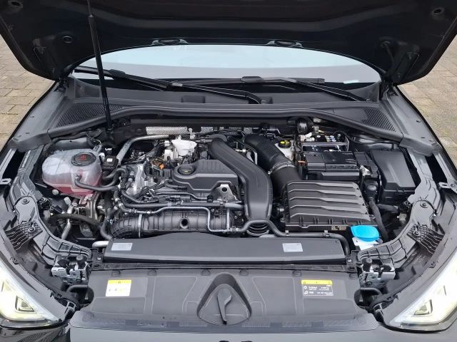 Audi A3 30 TFSI Sedan Sportback