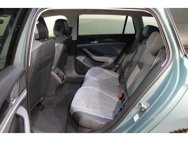 Volkswagen Passat 2.0 TDI Business DSG Variant