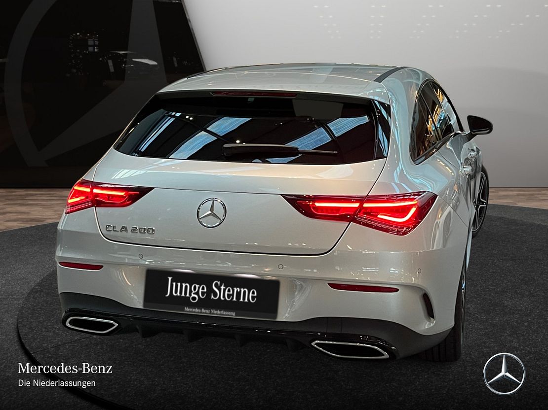 Mercedes-Benz CLA 200 Shooting Brake
