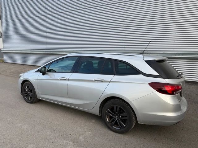 Opel Astra Sports Tourer Turbo