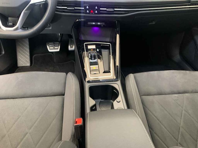 Volkswagen Golf DSG Golf VIII Style