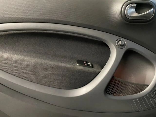 Smart EQ fortwo smart EQ fortwo Exclusive LED Panorama Kamera...