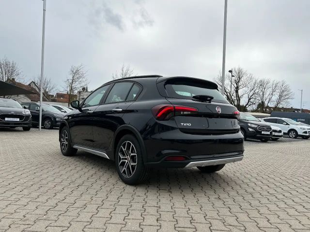 Fiat Tipo Cross
