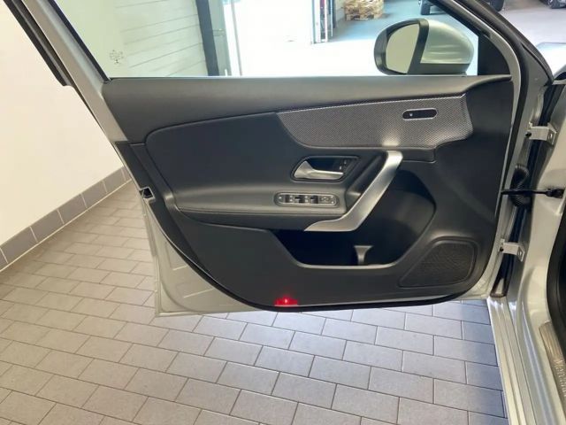 Mercedes-Benz A 180 A-Klasse