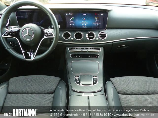 Mercedes-Benz E 200 AVANTGARDE Estate