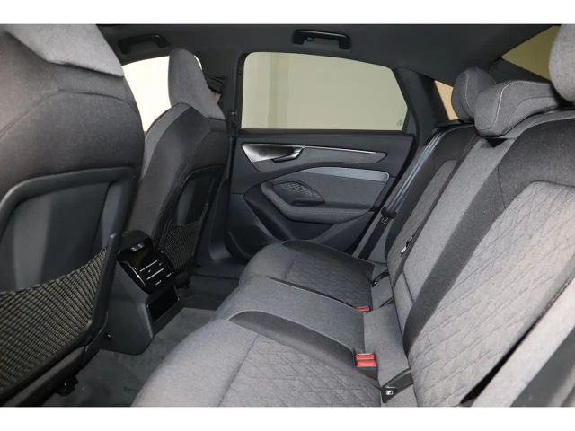 Audi A6 e-tron Quattro