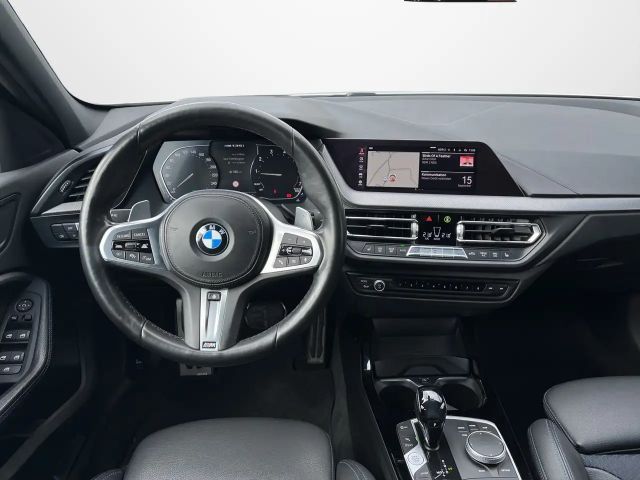 BMW M140i Sedan xDrive
