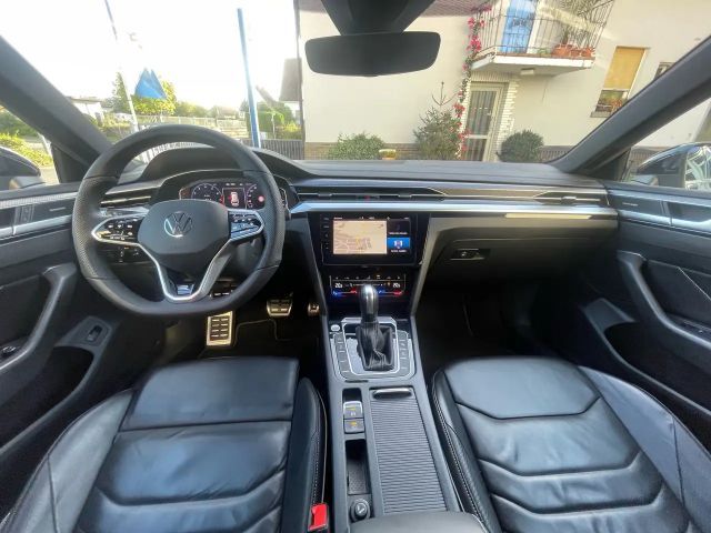 Volkswagen Arteon R-Line