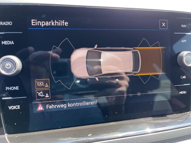 Volkswagen Taigo 1.0 TSI DSG R-Line