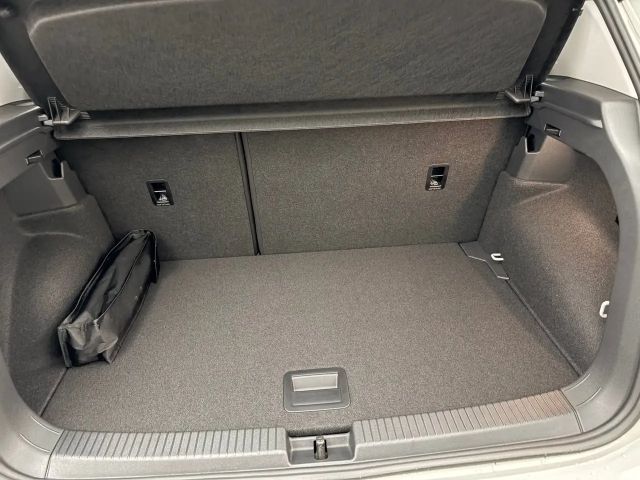 Volkswagen T-Cross 4Me TSI