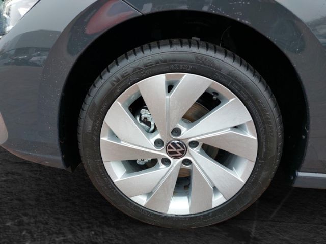 Volkswagen Golf 1.5 TSI Style