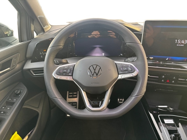 Volkswagen Golf 1.5 eTSI DSG Golf VIII