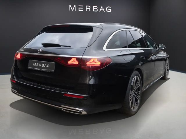 Mercedes-Benz E 300 E 300 e Estate