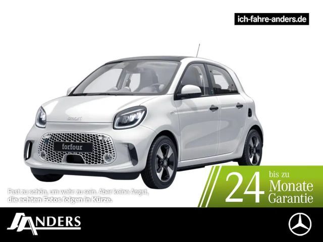 Smart EQ forfour EQ Exclusive+Faltdach+COOL&Media+Kam+LED