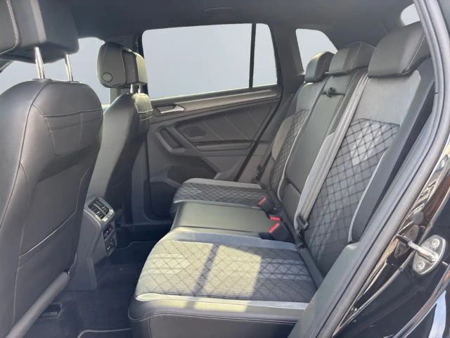 Volkswagen Tiguan 1.5 TSI DSG R-Line