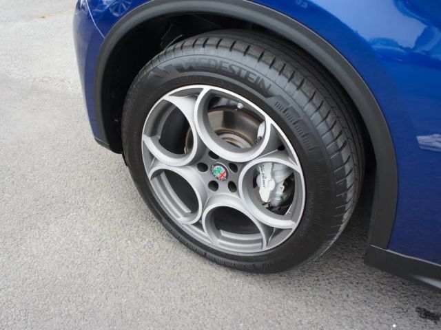 Alfa Romeo Stelvio Q4 Super