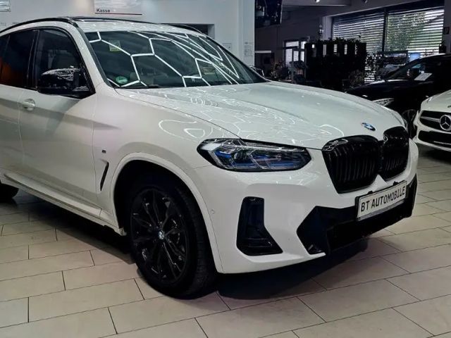 BMW X3 Laser  Panora 360K AHK HD StH HK LCI ACC