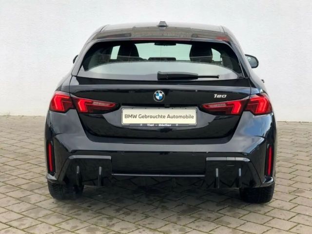 BMW 120 5-deurs M-Sport Sedan