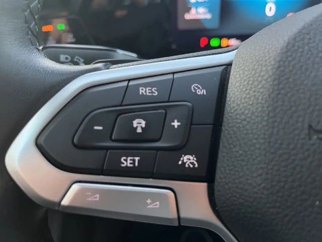 Volkswagen Golf 1.5 eTSI Golf VIII Variant