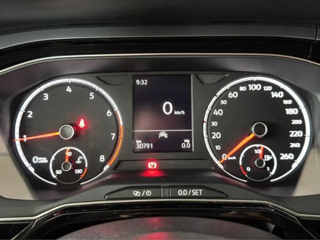 Volkswagen Polo Active 1.0 *GRA*MfL*SHZ*PDC*App Connect*