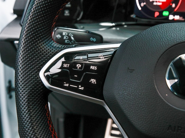 Volkswagen Golf 2.0 TSI DSG GTI IQ.Drive Style