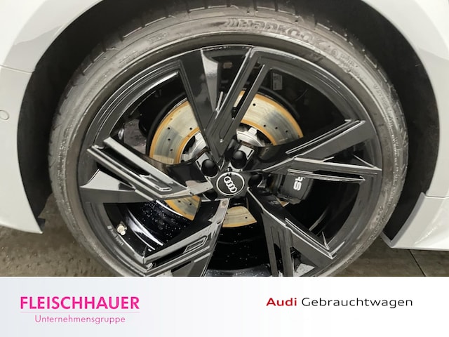 Audi RS6 Avant Quattro