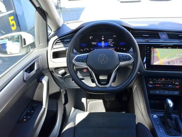 Volkswagen Touran TDI V-COCK 7SITZ STNDHZ MATRIX AHK ALCANTARA