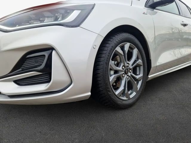 Ford Focus EcoBoost ST Line Wagon