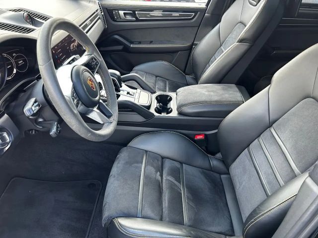 Porsche Cayenne GTS