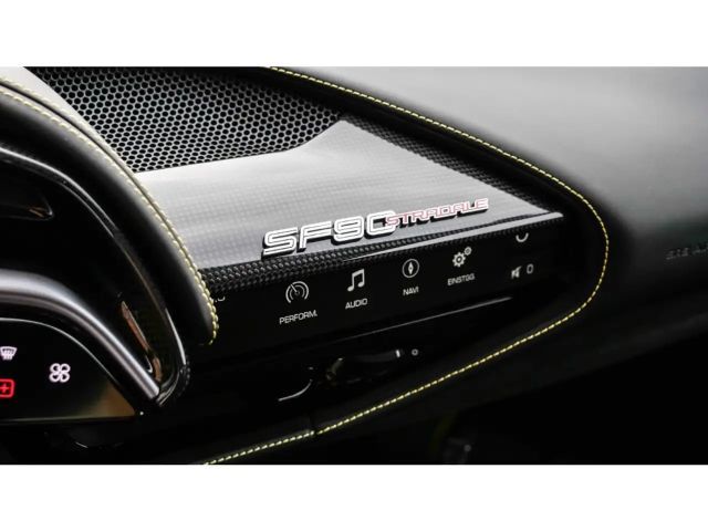 Ferrari SF90 Stradale