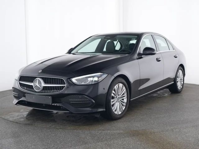 Mercedes-Benz C 180 AVANTGARDE Sedan