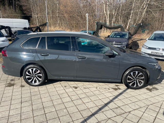 Volkswagen Golf 2.0 TDI DSG Golf VIII Variant