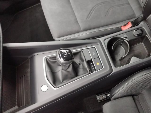 Volkswagen Golf Rabbit TSI