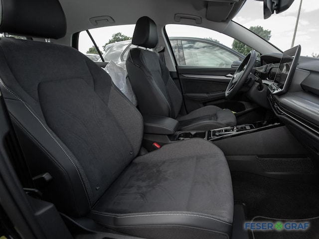 Volkswagen Golf 1.5 eTSI DSG Golf VIII Style