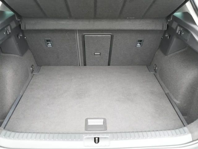 Cupra Formentor ACC AHK VIRT LEDER KAM SHZ CARPLAY