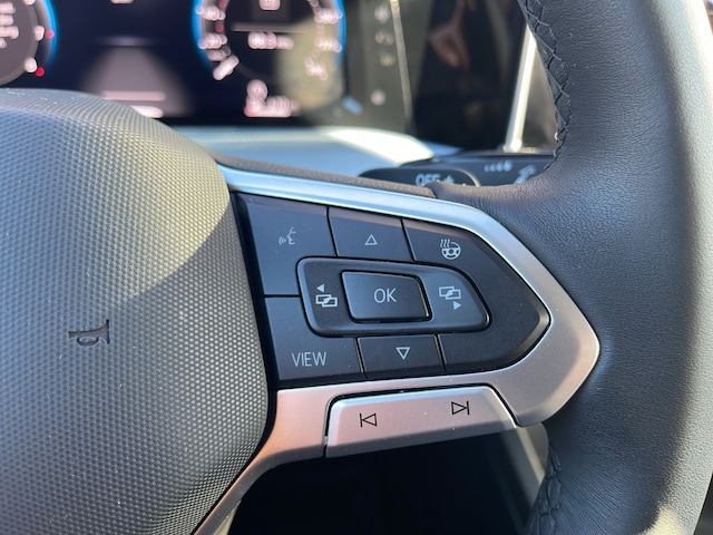 Volkswagen Golf 1.5 eTSI DSG Golf VIII