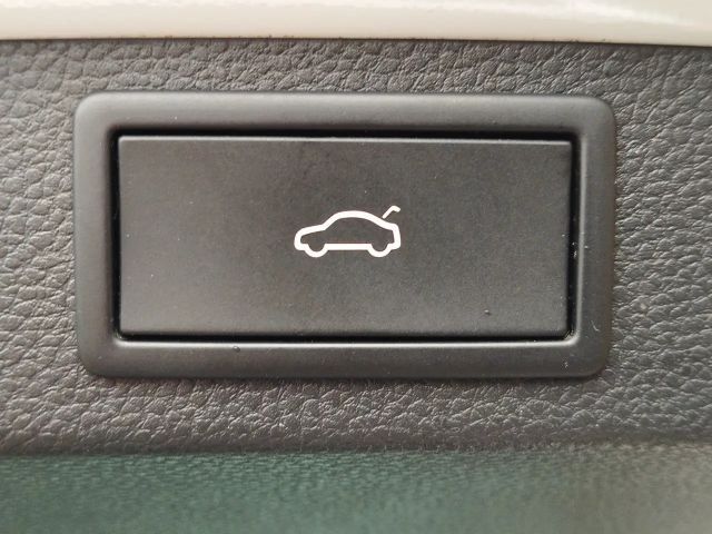 Skoda Karoq 2.0 TSI 4x4 Sportline