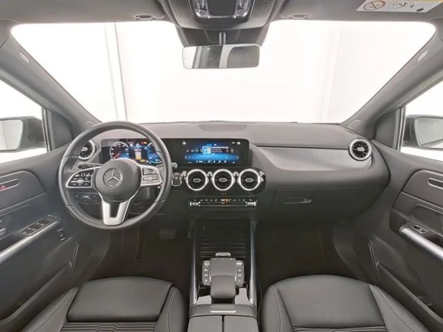 Mercedes-Benz B 250 B 250 e