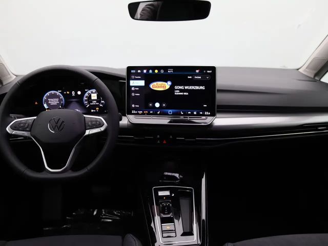 Volkswagen Golf 1.5 TSI DSG Style