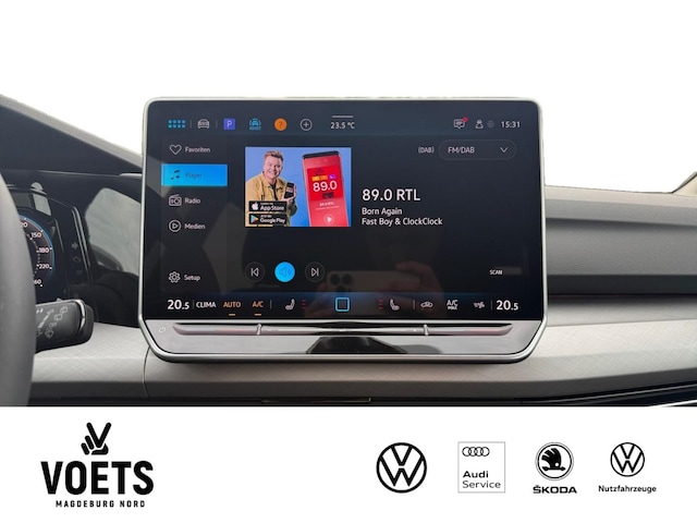 Volkswagen Golf 1.5 eTSI DSG