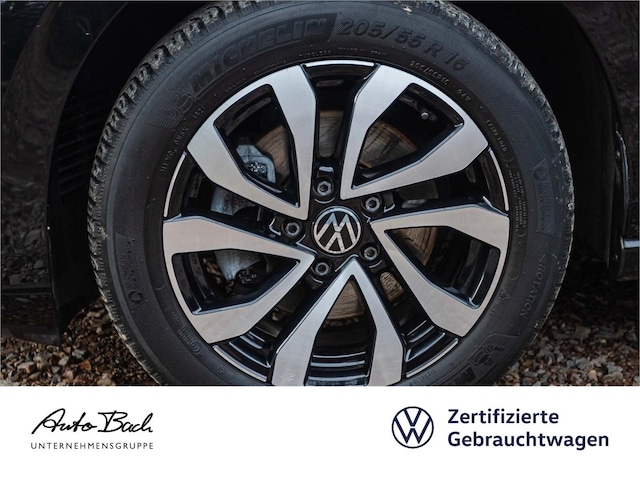 Volkswagen Golf 1.5 TSI Golf VIII Life