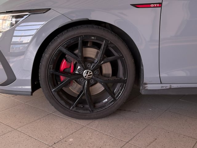 Volkswagen Golf 2.0 TSI Golf VIII