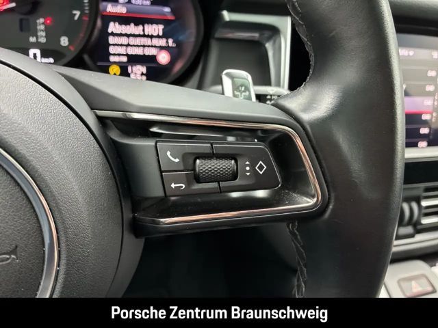 Porsche Macan Luftfederung 20-Zoll Rückfahrkamera LED