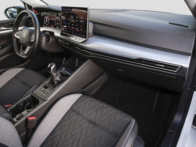 Volkswagen Golf 1.5 TSI Golf VIII