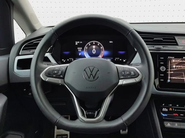 Volkswagen Touran 1.5 TSI DSG IQ.Drive