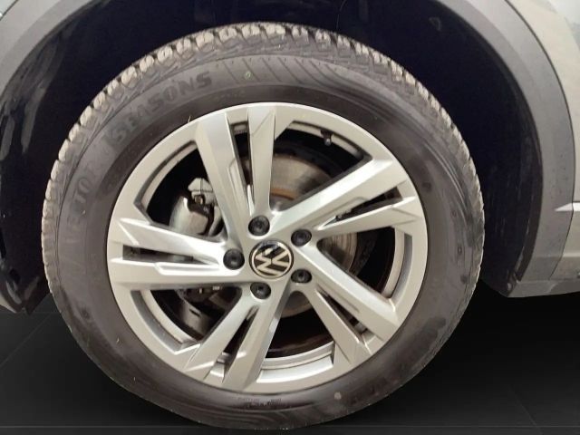 Volkswagen T-Roc 1.5 TSI DSG R-Line